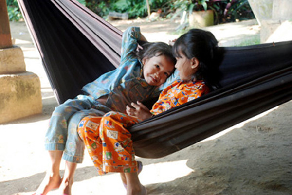 Cambodian_Children