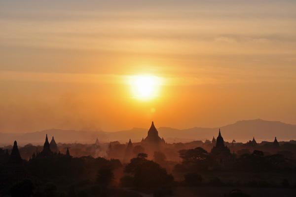 Sunset in Bagan, Burma © GoErinGo