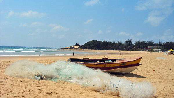 Tofo Beach, Mozambique